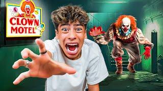 Escaping a Haunted CLOWN Motel 