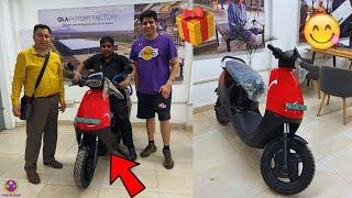 WE GIFTED DRIVER UNCLE A BRAND NEW SCOOTY !! *EMOTIONAL* 