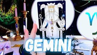 GEMINI  LOOK WHO COMES INTO YOUR LIFE  DETAILS AND INITIALS  GEMINI MAY 2024 TAROT LOVE ️