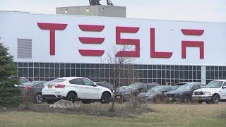 'I have bills, I have a life' | Tesla workers left shocked after sudden layoffs at Austin factory